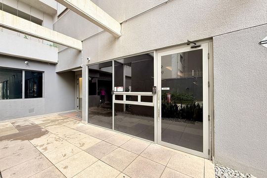 Fachada  de kitnet/studio para alugar com 1 quarto, 29m² em Santo Amaro, São Paulo