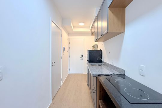 Cozinha  de kitnet/studio para alugar com 1 quarto, 29m² em Santo Amaro, São Paulo