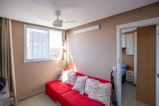Sala de apartamento para alugar com 2 quartos, 34m² em Jardim Miriam, São Paulo