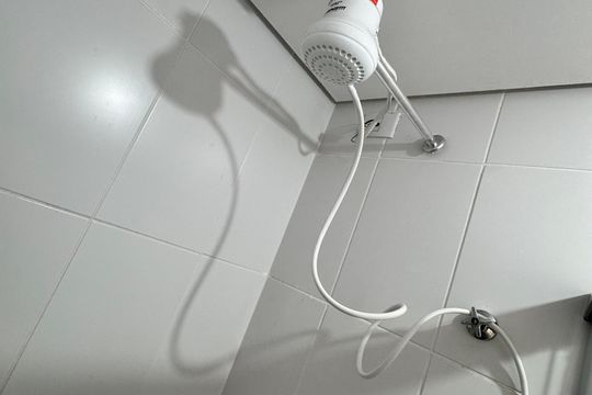 Banheiro de apartamento para alugar com 2 quartos, 41m² em Jardim da Gloria, Cotia