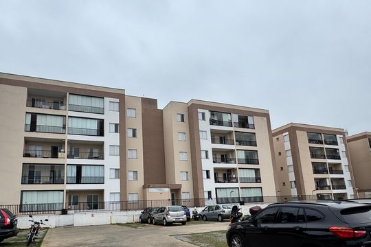 Fachada do bloco de apartamento para alugar com 2 quartos, 41m² em Jardim da Gloria, Cotia