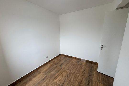 Quarto 2 de apartamento para alugar com 2 quartos, 41m² em Jardim da Gloria, Cotia