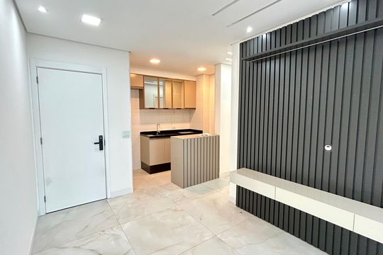 Sala de apartamento para alugar com 2 quartos, 57m² em Vila Camargos, Guarulhos