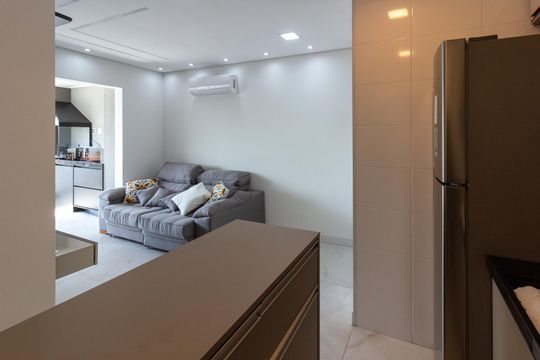 Cozinha de apartamento para alugar com 2 quartos, 57m² em Vila Camargos, Guarulhos
