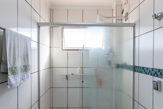 Banheiro Social de apartamento à venda com 3 quartos, 140m² em Jardim Guimaraes, Guarulhos