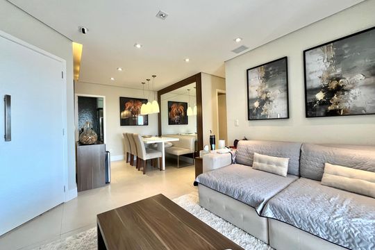 Apartamento à venda com 2 quartos, 83m² em Vila Alexandria, São Paulo