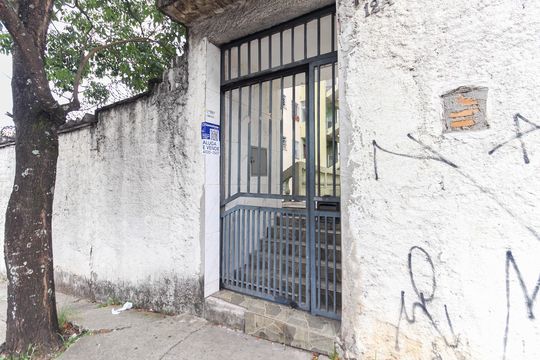 Fachada do Prédio de apartamento para alugar com 2 quartos, 52m² em Parada Xv de Novembro, São Paulo