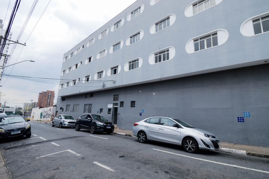Fachada do Prédio de apartamento à venda com 2 quartos, 60m² em Vila Hulda, Guarulhos