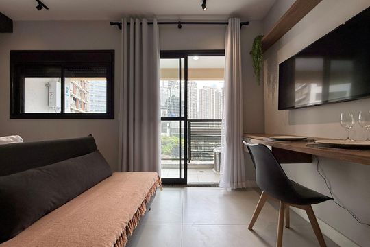 Sala  de apartamento à venda com 1 quarto, 27m² em Jardim das Acacias, São Paulo