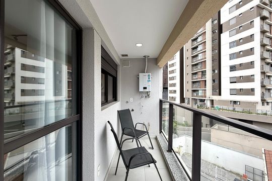 Sacada  de apartamento à venda com 1 quarto, 27m² em Jardim das Acacias, São Paulo