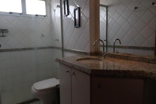Banheiro da Suíte 1 de apartamento para alugar com 2 quartos, 55m² em Jardim Nova Alianca, Ribeirão Preto