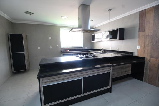 Cozinha de casa de condomínio à venda com 6 quartos, 467m² em Anil, Rio de Janeiro