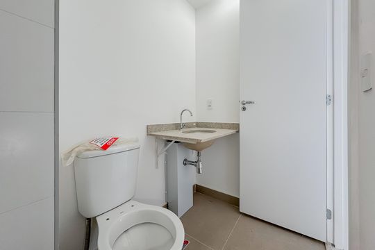 Banheiro de apartamento à venda com 2 quartos, 69m² em Vila Mariana, São Paulo