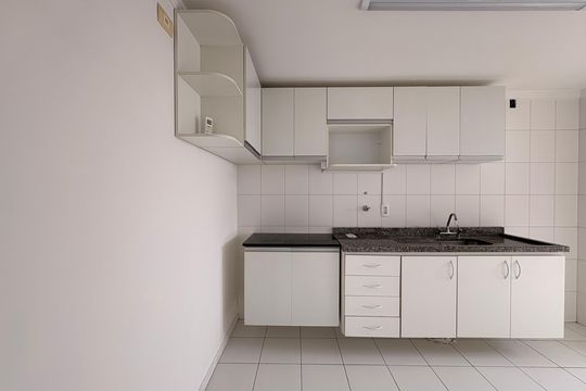 Cozinha de apartamento para alugar com 2 quartos, 75m² em Vila Camilópolis, Santo André