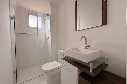 Banheiro de apartamento para alugar com 2 quartos, 75m² em Vila Camilópolis, Santo André