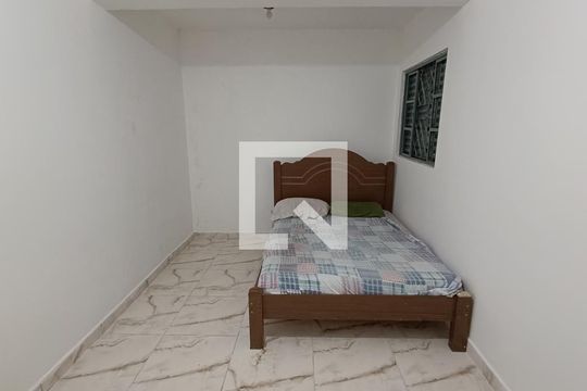 Casa para alugar com 1 quarto, 50m² em Jardim Altos do Itavuvu, Sorocaba