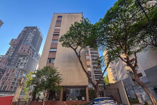 Fachada de apartamento à venda com 3 quartos, 130m² em Cerqueira César, São Paulo