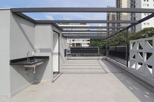 Terraço de casa de condomínio à venda com 3 quartos, 276m² em Vila Madalena, São Paulo