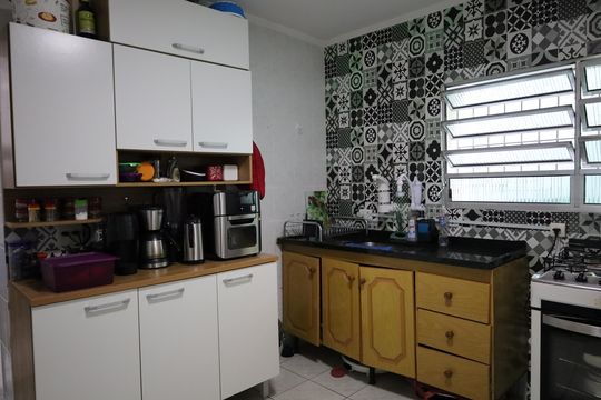 Cozinha de casa à venda com 3 quartos, 110m² em Jardim Guarapiranga, São Paulo