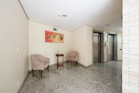 Hall de entrada de apartamento à venda com 3 quartos, 100m² em Vila Mariana, São Paulo
