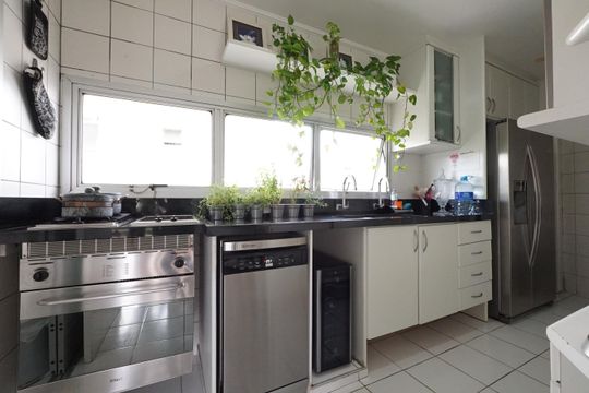 Cozinha de apartamento à venda com 3 quartos, 100m² em Vila Mariana, São Paulo