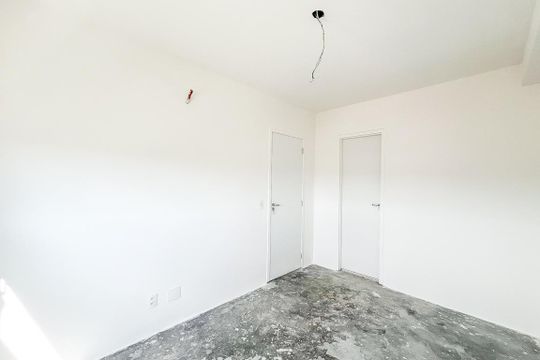 Quarto Suíte de apartamento à venda com 2 quartos, 70m² em Parque Sao Domingos, São Paulo