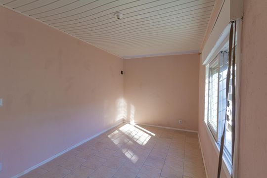 Quarto 3 de casa à venda com 3 quartos, 86m² em Harmonia, Canoas