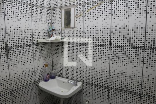 Casa à venda com 4 quartos, 150m² em Fundação, São Caetano do Sul