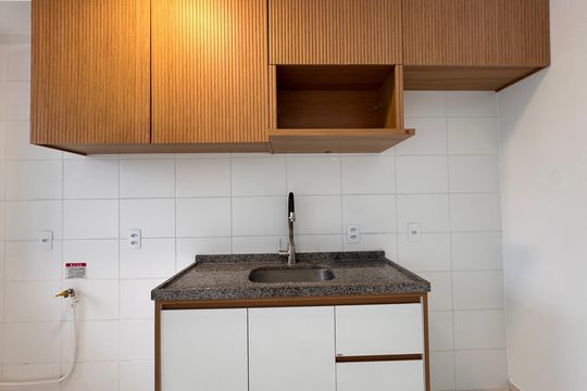 Cozinha de apartamento para alugar com 2 quartos, 43m² em Recreio dos Bandeirantes, Rio de Janeiro