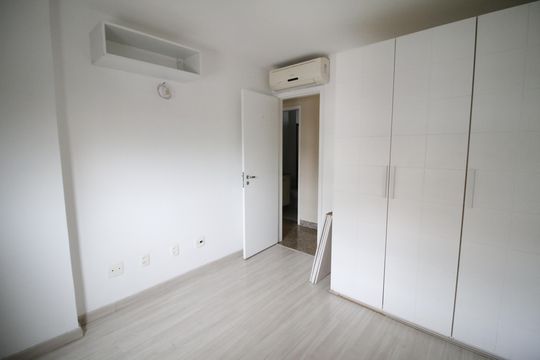 Apartamento para alugar com 5 quartos, 198m² em Freguesia (jacarepaguá), Rio de Janeiro