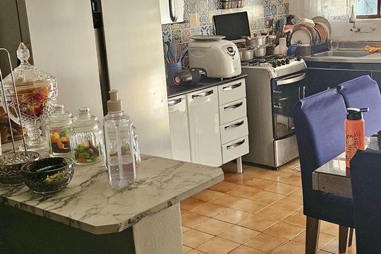 Cozinha de casa à venda com 2 quartos, 150m² em Bela Vista, Osasco