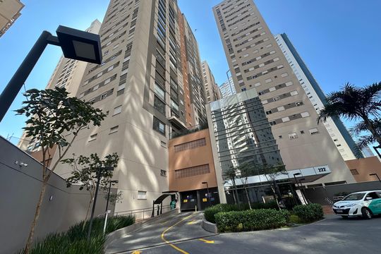 Fachada de apartamento à venda com 2 quartos, 52m² em Alphaville Empresarial, Barueri