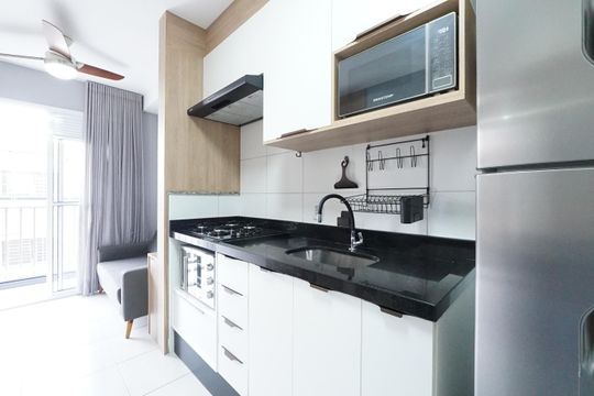 Cozinha de apartamento para alugar com 1 quarto, 30m² em Jardim da Gloria, São Paulo