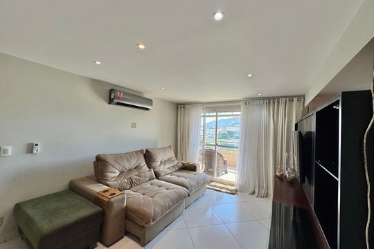 Sala de apartamento à venda com 3 quartos, 190m² em Recreio dos Bandeirantes, Rio de Janeiro