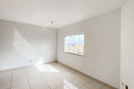 Sala de apartamento à venda com 1 quarto, 55m² em Vila Euthalia, São Paulo