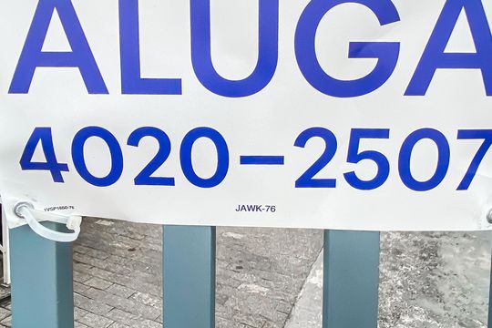 Placa de apartamento à venda com 1 quarto, 55m² em Vila Euthalia, São Paulo