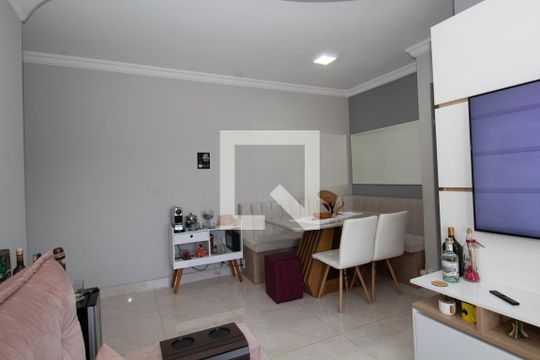 Apartamento à venda com 2 quartos, 60m² em Vila Ema, São Paulo