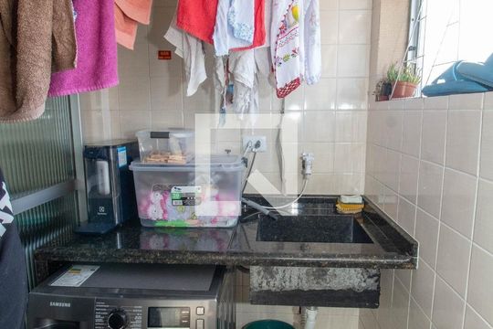 Apartamento à venda com 2 quartos, 60m² em Vila Ema, São Paulo
