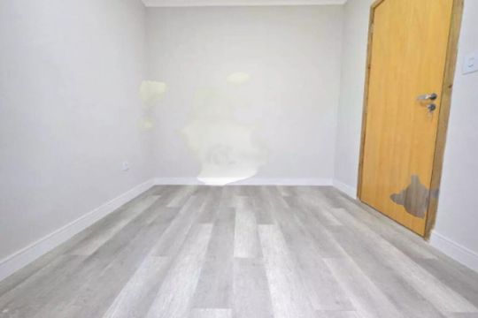 Casa à venda com 3 quartos, 224m² em Vila Carrão, São Paulo