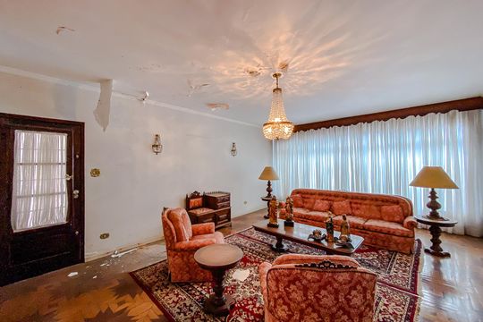 Casa à venda com 3 quartos, 268m² em Água Rasa, São Paulo
