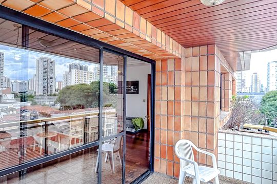 Varanda de apartamento à venda com 3 quartos, 200m² em Parque São Jorge, São Paulo