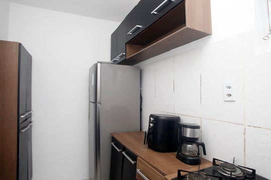 Cozinha de apartamento à venda com 2 quartos, 55m² em Petrópolis, Porto Alegre