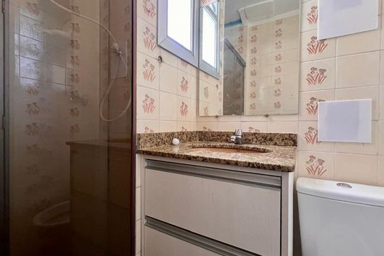 Banheiro de apartamento à venda com 2 quartos, 80m² em São Pedro, Belo Horizonte