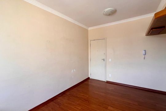 Sala de apartamento à venda com 2 quartos, 80m² em São Pedro, Belo Horizonte