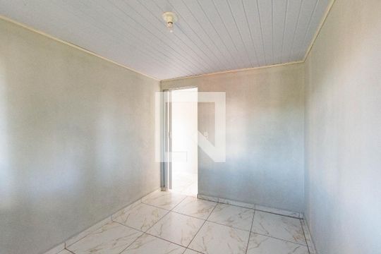Quarto 2 de casa para alugar com 2 quartos, 48m² em Mathias Velho, Canoas