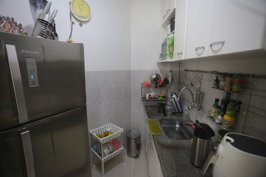Cozinha de apartamento à venda com 3 quartos, 87m² em Buritis, Belo Horizonte