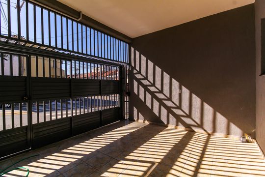 Garagem de casa para alugar com 4 quartos, 205m² em Belenzinho, São Paulo
