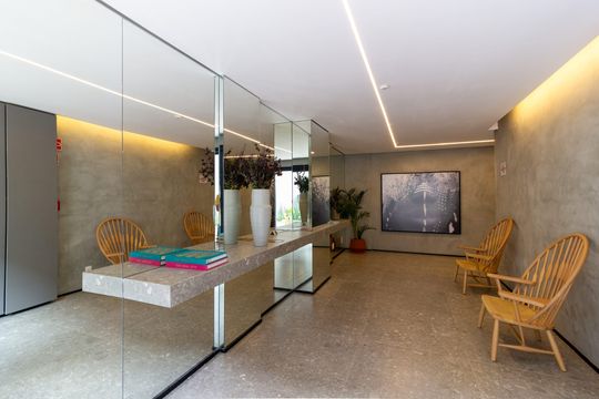 Área comum - Hall Social de kitnet/studio para alugar com 1 quarto, 25m² em Pinheiros, São Paulo