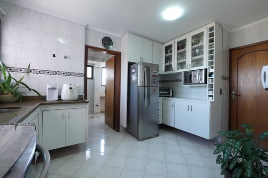 Cozinha de apartamento à venda com 3 quartos, 118m² em Ipiranga, São Paulo