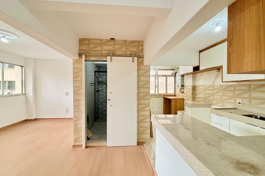 Cozinha de apartamento à venda com 3 quartos, 70m² em Cidade Nova, Rio de Janeiro